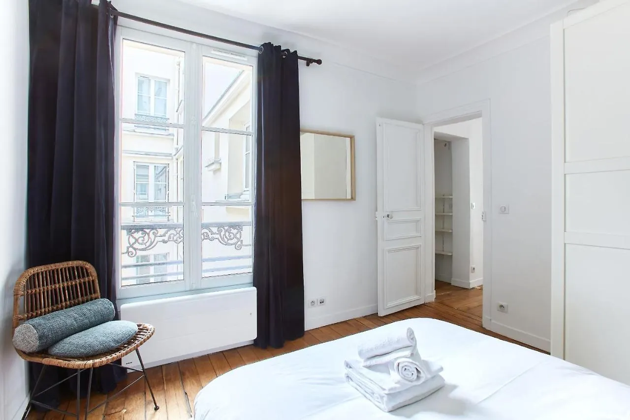 Montmartre - Abbesses City Apartment Paris