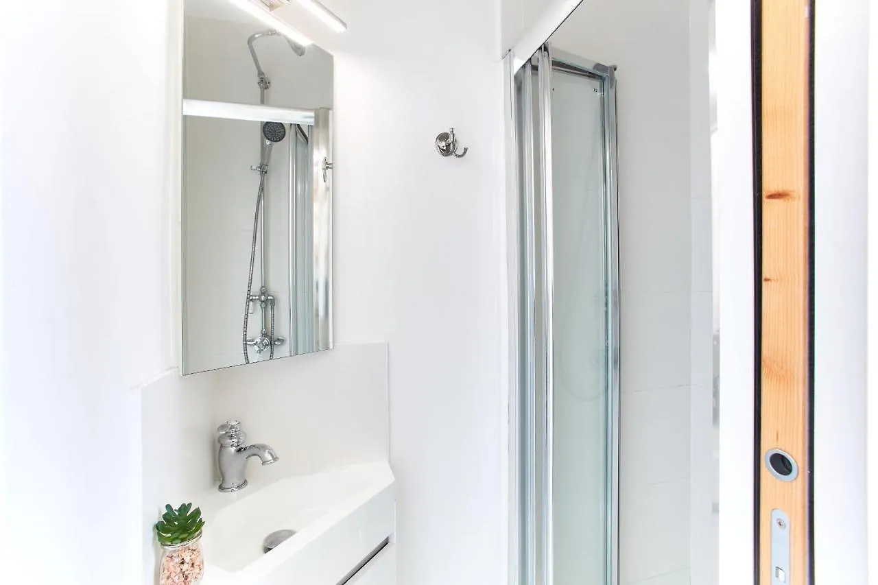 Montmartre - Abbesses City Apartment Paris